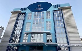 Le Dream Hotel